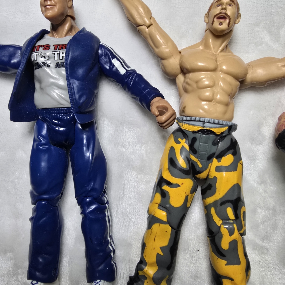 Action Figure Set - Multicolor - Picture 2 of 9